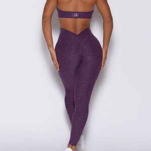 New bombshell sportswear purple scrunch butt leggings Large